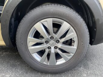 PEUGEOT 5008 1,6THP ACTIVE - 121kW, AUTOMAT, 7míst - 14