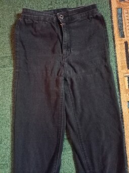 8x džíny vel. XS/34 a S/36 H&M, Sinsay, Zara, Bershka... - 14