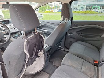 Ford Grand C-Max - 14