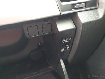 ŠKODA FABIA COM.1,0 TSi,NAVIGACE,KLIMA,ESP,ČR,SERVISKA - 14