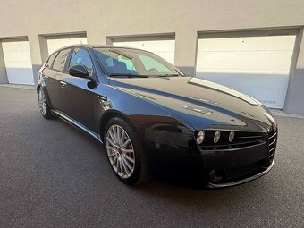 Alfa Romeo 159 ti - 14
