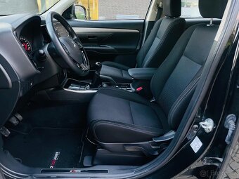 Mitsubishi Outlander 2.0i BENZÍN 2017 MANUÁL LED KAMERA 2WD - 14