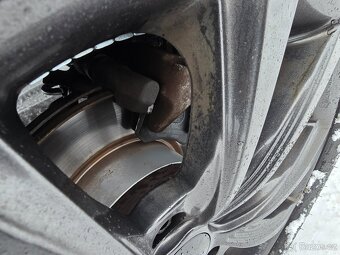 Škoda OCTAVIE III DSG 2.0 TDI 110 kw,rv3/2014 TAŽNÉ NOVÉ ZIM - 14