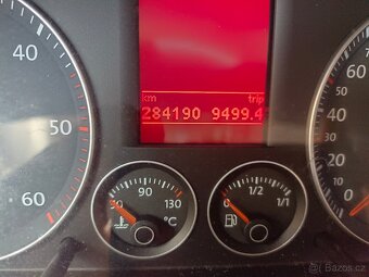 VW Touran CROSS - 14