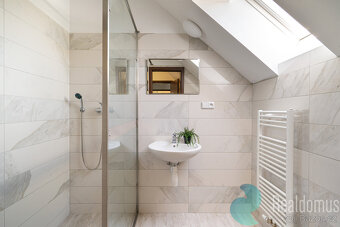 Prodej, apartmánový dům, Chlupatá Ves - 14