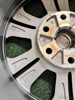 6x139 R18 Mitsubishi L200 Orig. Alu disky - TOP - 14