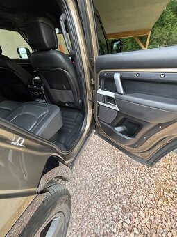 LR Defender 110 D300 X-DYNAMIC HSE - 14