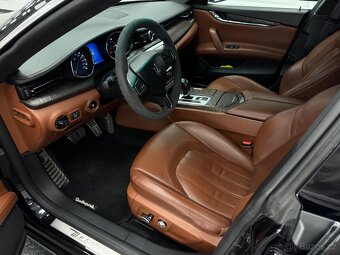 Maserati Quattroporte Diesel 3.0 V6 202 kW Top výbava DPH - 14