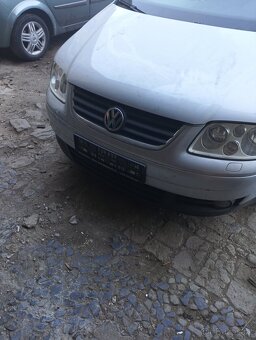 Prodám náhradní  VW Touran 2004 - 14