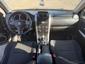 Suzuki Grand Vitara 1.9D MANUÁL 4x4 - 14