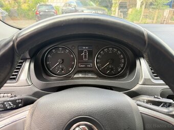 ŠKODA RAPID SPACEBACK 2014 1.4TSI DSG AMBITION PLUS - 14