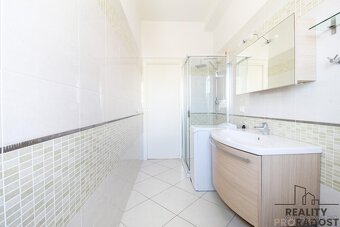 Prodej bytu 3+kk 77 m²via Venezia Giulia, Montesilvano, Itál - 14