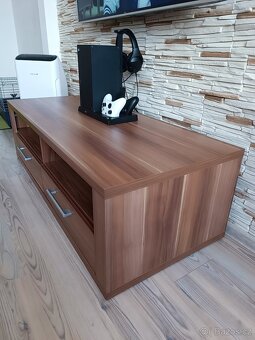 Volně stojící nábytek do obývacího pokoje - 14