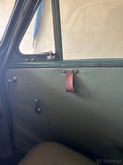 Morris Minor 1000, r.v. 1971 včetně TP - 14