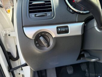 ► ŠKODA YETI 1,4 TSI 4x4 - 110 KW, NAVI, PARK. SENZORY◄ - 14
