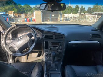 Volvo V70 2.4 D automat - STK 9/2026 - Klimatizace - 14