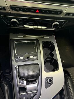 AUDI Q7 s-line Odpočet DPH, 3.0TDI 200 KW - 14