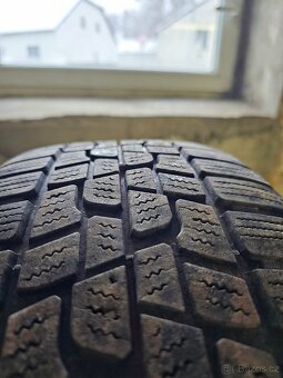 Zimní pneumatiky 205/55  R16 - 14