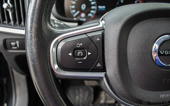 Volvo V90 D4 2.0L 140kW automat - 14
