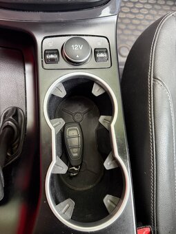 FORD KUGA 2.0TDCi TITANIUM - 14