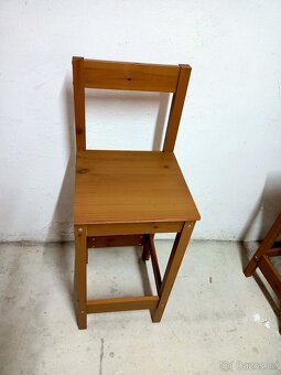 Prodám hezký barový stůl + 2 barové židle - 14