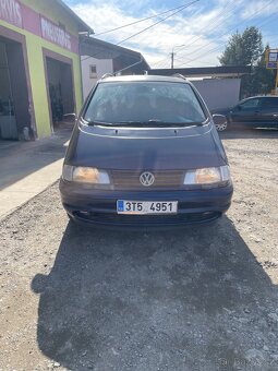 VW Sharan - 14