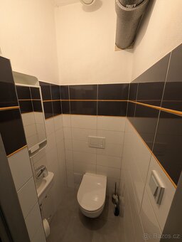 Prodám RD s komerčním prostorem v Libáni u Jičína - 14