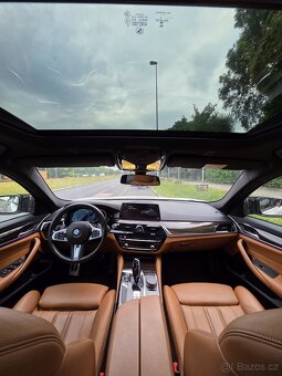 BMW 530D Touring 4x4  M-Paket rv.2017 Panorama - 14