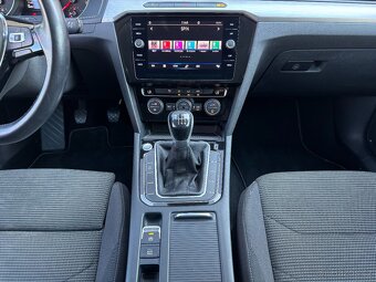 Vokswagen Arteon TDI 110kW BMT ČR - 14