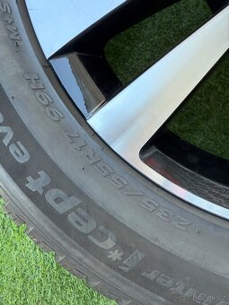 Volkswagen Tiguan II - TOP ZIMNÍ SADA 235/55 R17 ORIGINÁL - 14