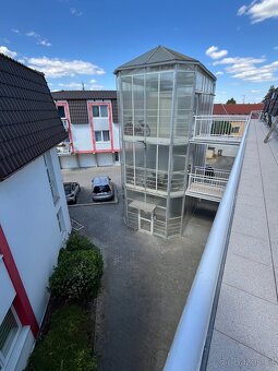 Slunný byt 2+kk po rekonstrukci - Poděbrady - 14