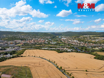 Pronájem bytu 3+kk, 55 m², Tetín, ul. U Rozvodny, balkon - 14
