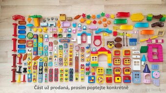 DUPLO sady i dílky solo: farma,Mickey,Minnie,popeláři.. - 14