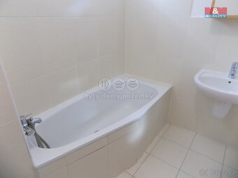 Pronájem bytu 2+kk, 53 m², Beroun, ul. Palouček - 14