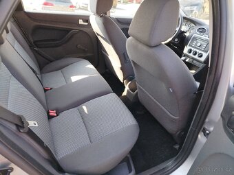 Ford Focus 1.6i 85kW, 137.864km, r.v. 7/2005 - 14