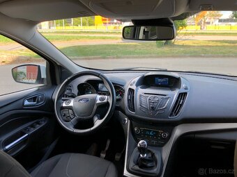 Ford Kuga 1.5 110 kw Bnzin, Titanium, hrezká, plný servis - 14