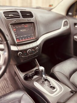 Fiat Freemont 2.0 Multijet 125 kW 4×4 Black Code - 14