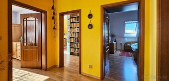 Prodej rodinného domu 361 m2, pozemek 979 m2 - 14