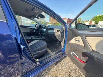 Toyota Avensis - 14
