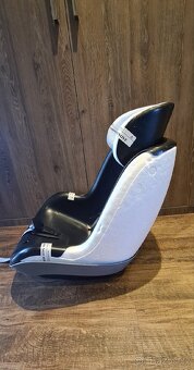 Autosedačky Maxi-Cosi (0-13 kg a 9-18 kg) + Isofix - 14