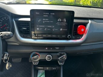 KIA Stonic 1.0 benzín - 14