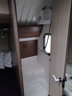 Karavan Hobby 460 de luxe - 14