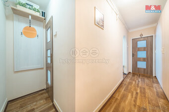 Prodej bytu 2+1, 61 m², Cheb, ul. Na Hradčanech - 14