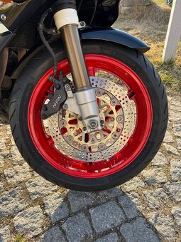 Honda CBR 900 RR - 14