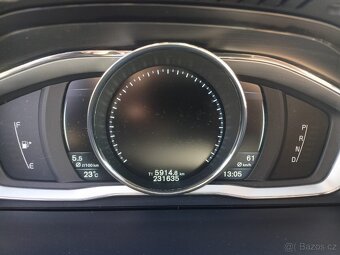 Volvo V60, 2.4 D6 158 kW R-DESING - 14