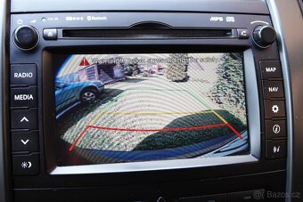 Kia Sorento 2.2 CRDI 145kw automat 4x4 7míst 2012 - 14