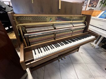 Petrof 105 se zárukou 2 roky dopravou 100 km. - 14