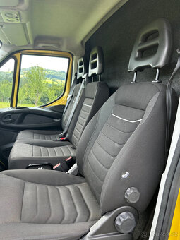 Predám prepravník na kone IVECO - 14