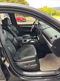 Porsche cayenne GTS - 14