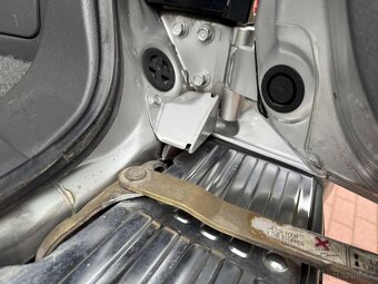 MITSUBISHI PAJERO 2,8TD SuperSelect - 14